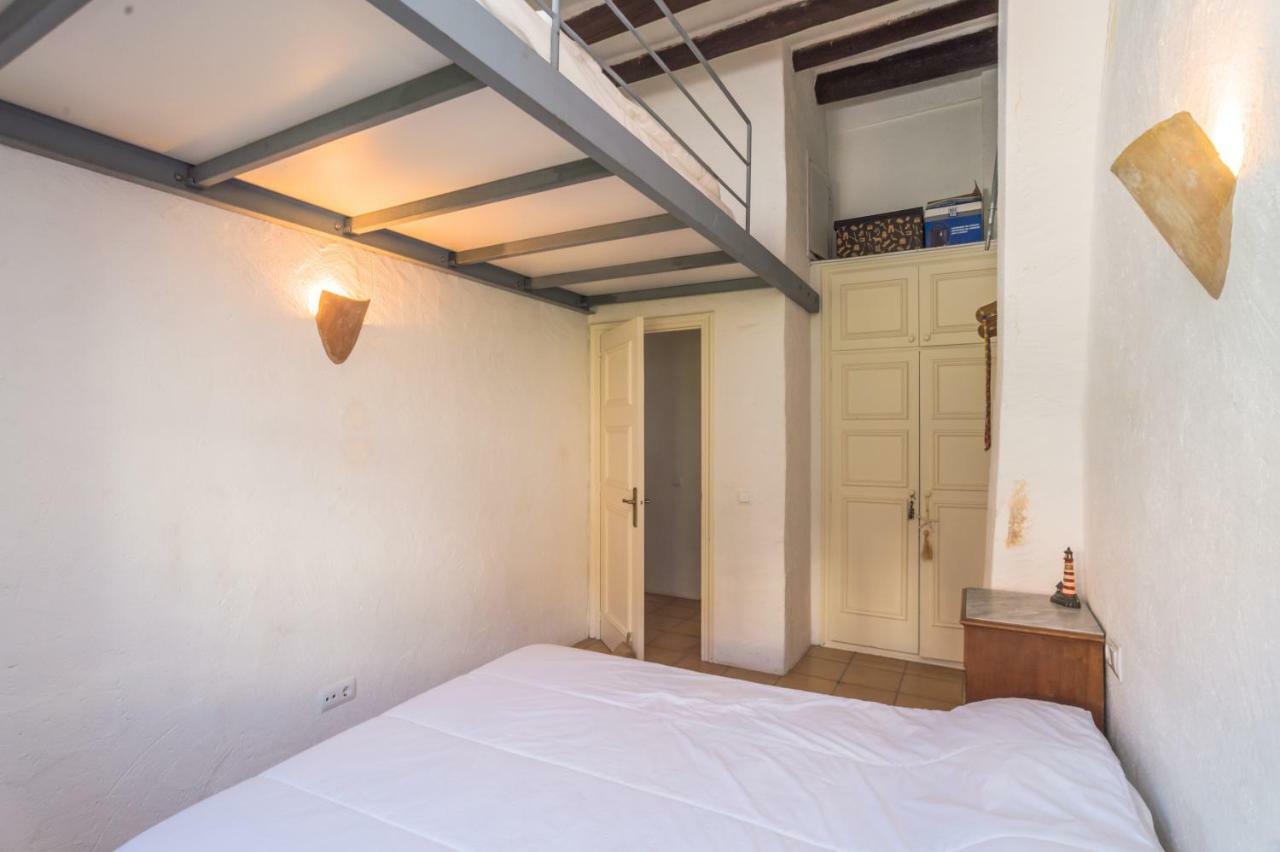 B-35 Begur 6 Pax Apartment Luaran gambar